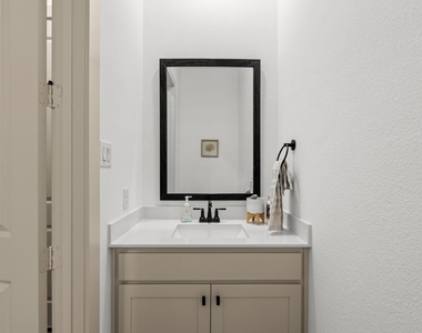 9540 Hedge Street - Photo Thumbnail 17