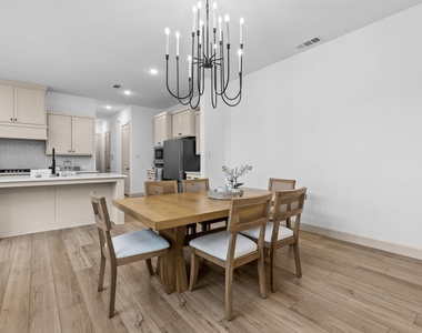 9540 Hedge Street - Photo Thumbnail 11
