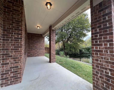 9741 Rio Frio Trail - Photo Thumbnail 26