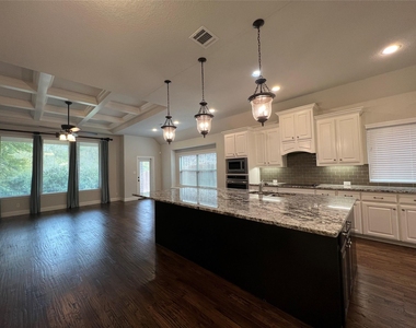 9741 Rio Frio Trail - Photo Thumbnail 6