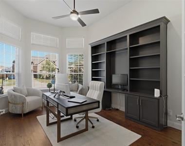 2801 Seabiscuit Road - Photo Thumbnail 6