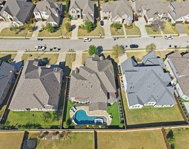 2801 Seabiscuit Road - Photo Thumbnail 39