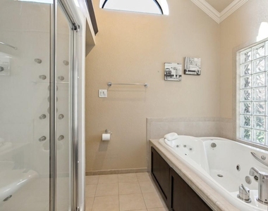 2817 Big Oaks Drive - Photo Thumbnail 10