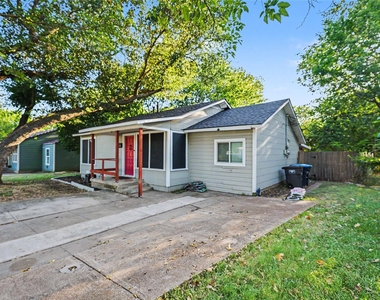 5008 Gilbert Drive - Photo Thumbnail 3