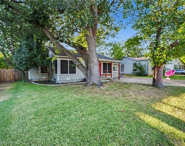 5008 Gilbert Drive - Photo Thumbnail 2
