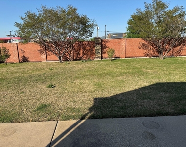 909 White Porch Avenue - Photo Thumbnail 19