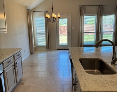 909 White Porch Avenue - Photo Thumbnail 9