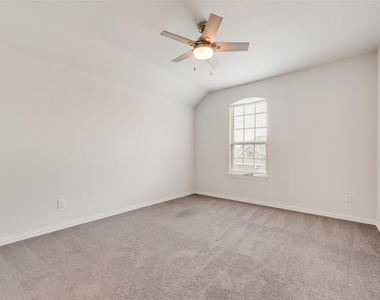 5805 Fuder Drive - Photo Thumbnail 7