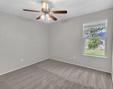 11829 Gold Creek Drive E - Photo Thumbnail 16