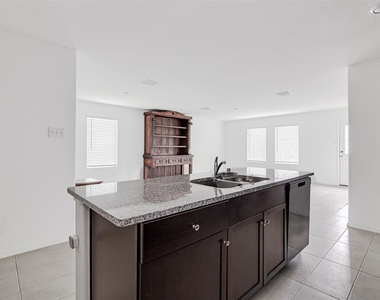 8617 Thicket Ridge Street - Photo Thumbnail 18