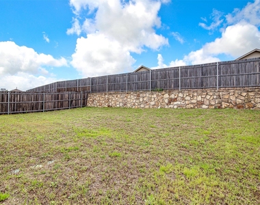 8617 Thicket Ridge Street - Photo Thumbnail 25
