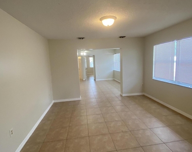 1546 Ne 32nd Street - Photo Thumbnail 32