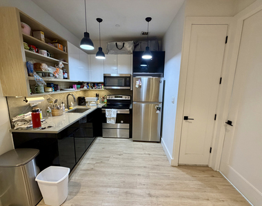 1613 Brooklyn Avenue - Photo Thumbnail 2