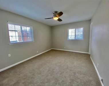 828 Kingswood Avenue - Photo Thumbnail 7