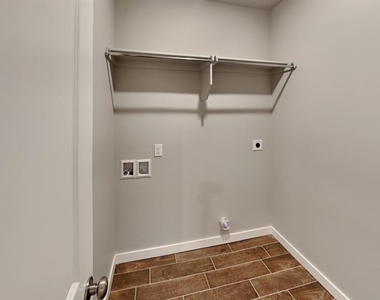 4300 Ne 123rd Street - Photo Thumbnail 17