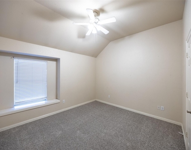 8100 Raven Court - Photo Thumbnail 25