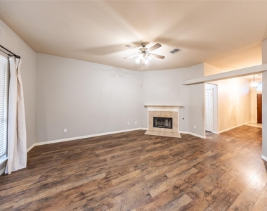 8100 Raven Court - Photo Thumbnail 9