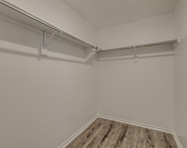 1720 Castle Street - Photo Thumbnail 28
