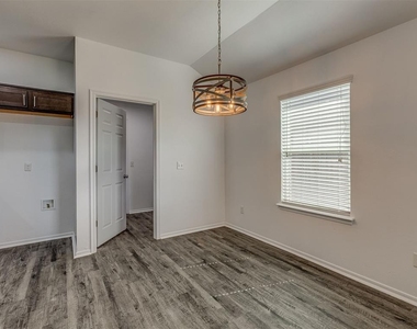 1720 Castle Street - Photo Thumbnail 18