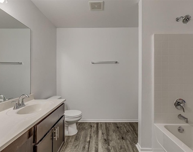 1720 Castle Street - Photo Thumbnail 25