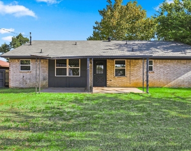 104 Stephen Drive - Photo Thumbnail 23