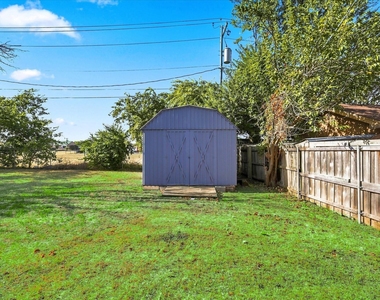104 Stephen Drive - Photo Thumbnail 27