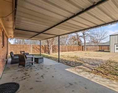 403 Carolota Street - Photo Thumbnail 25