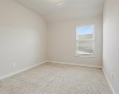 4801 Whitehill Trail - Photo Thumbnail 20