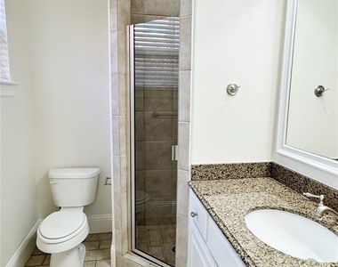 4148 Grassmere Lane - Photo Thumbnail 3