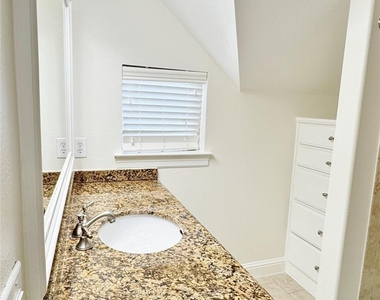 4148 Grassmere Lane - Photo Thumbnail 15