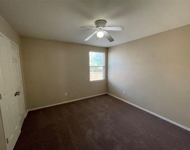 509 Cherrywood Terrace - Photo Thumbnail 13