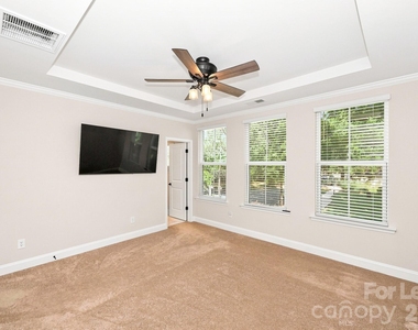 105 Goodson Place - Photo Thumbnail 15