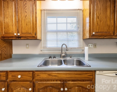 34838 Ellen Road - Photo Thumbnail 21