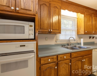 34838 Ellen Road - Photo Thumbnail 19