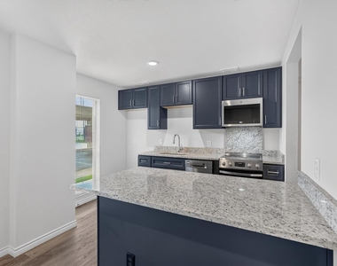4652 Matilda Street - Photo Thumbnail 21