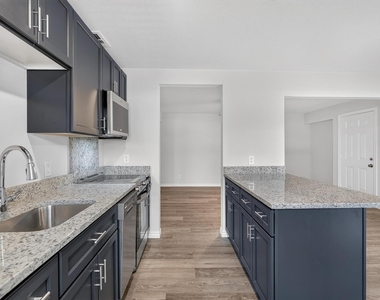4652 Matilda Street - Photo Thumbnail 22