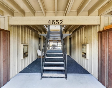 4652 Matilda Street - Photo Thumbnail 2