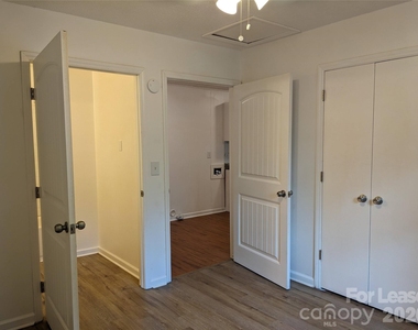 1045 Cleveland Avenue - Photo Thumbnail 6