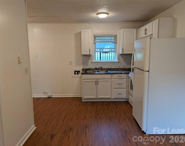 1045 Cleveland Avenue - Photo Thumbnail 2
