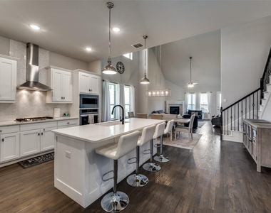 333 Foxthorne Way - Photo Thumbnail 14