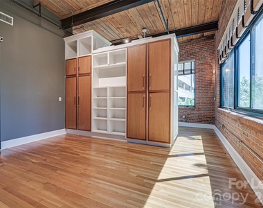 310 Arlington Avenue - Photo Thumbnail 35