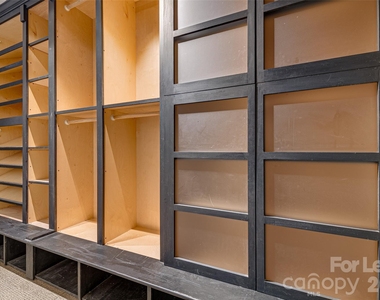 310 Arlington Avenue - Photo Thumbnail 41