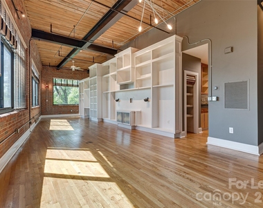 310 Arlington Avenue - Photo Thumbnail 8