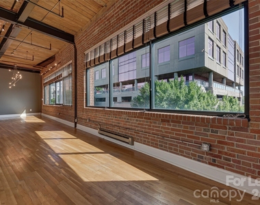 310 Arlington Avenue - Photo Thumbnail 12