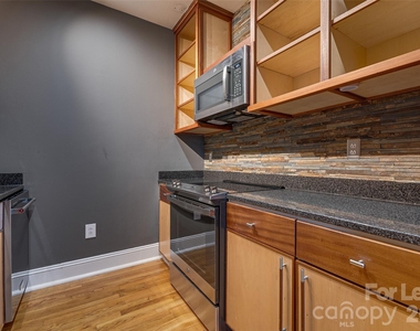 310 Arlington Avenue - Photo Thumbnail 22