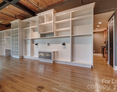 310 Arlington Avenue - Photo Thumbnail 20