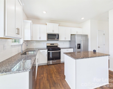 8185 Kennesaw Drive - Photo Thumbnail 14