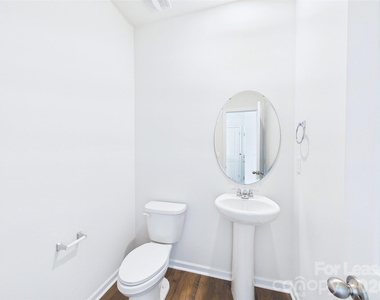 8185 Kennesaw Drive - Photo Thumbnail 23