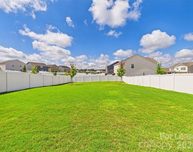 8185 Kennesaw Drive - Photo Thumbnail 29