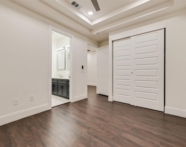 1045 Peppy San Drive - Photo Thumbnail 24